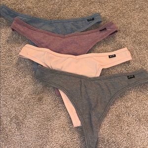 BUNDLE FOUR THONGS VS PINK